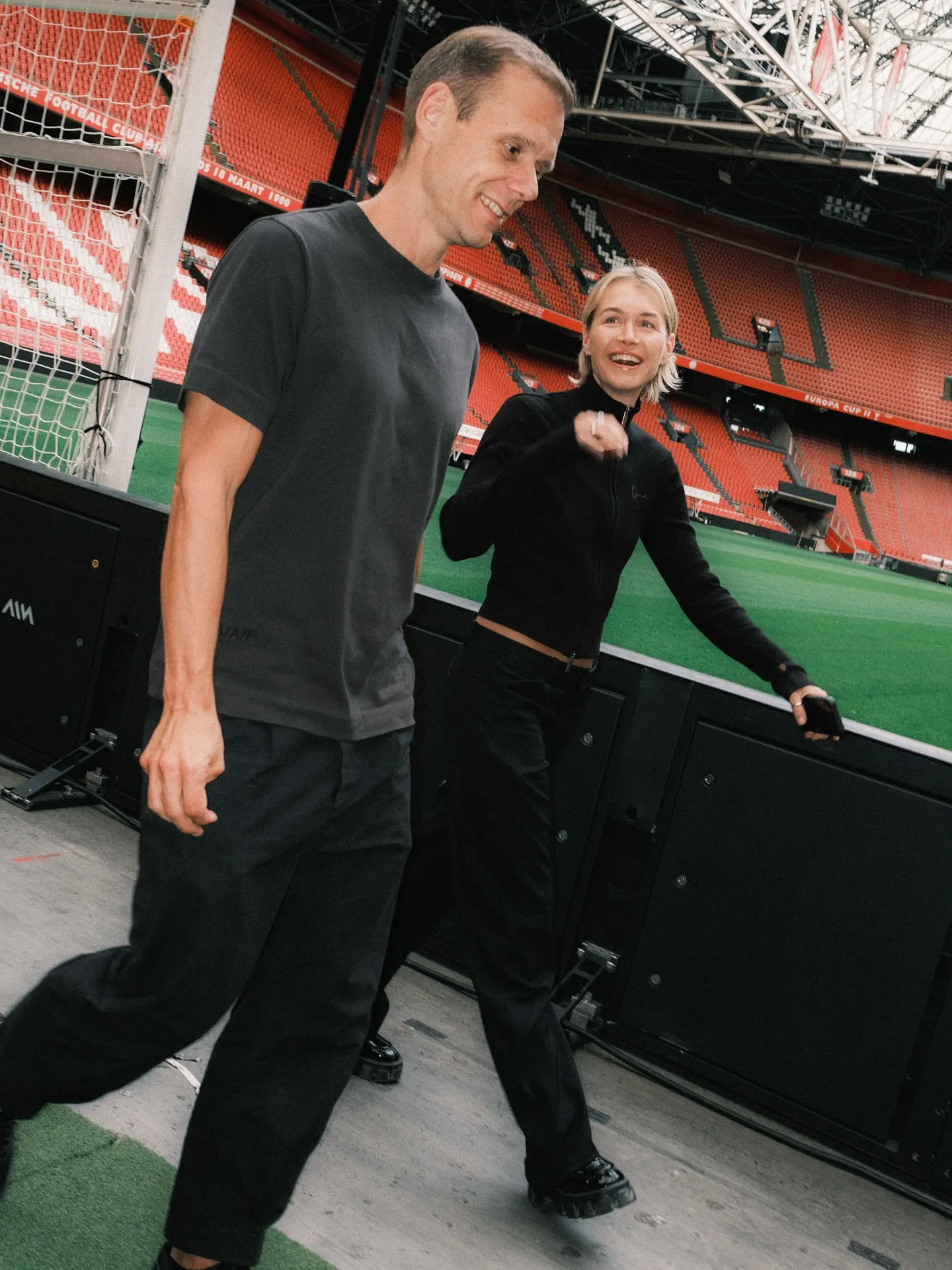 image_68cb73395bef8 Fateful reunion: A female DJ revealed - Armin has always done the same thing to her since before she became famous until now.