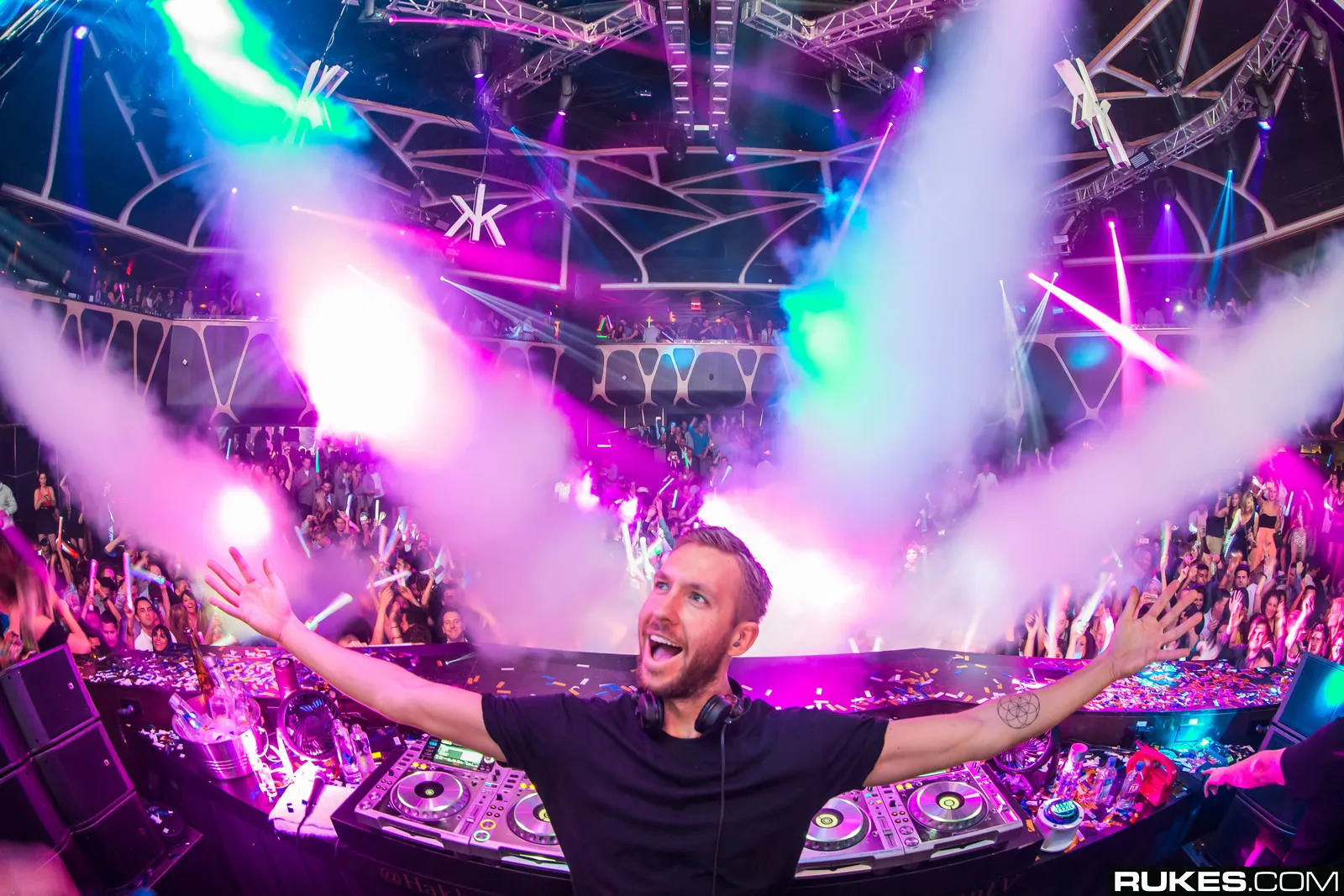 image_68cba8200b751 Calvin Harris Is Bringing the Heat Back to Dubai – And It’s Going to Be Insane!