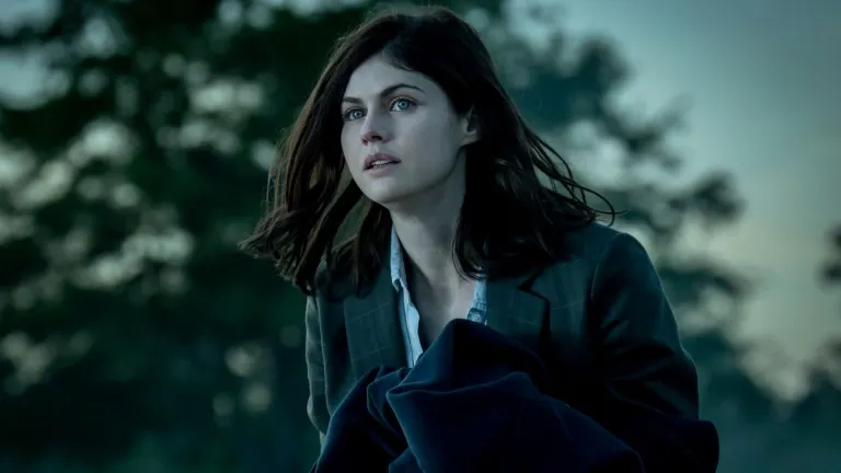 image_68cbac29d262b Viewers Get Chills as Alexandra Daddario’s Creepy Witch Role Makes a Shocking Comeback