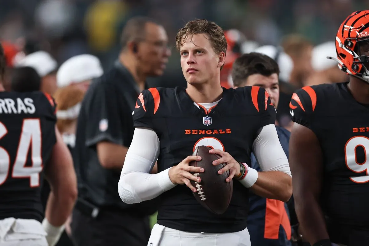 NFL Fans Shocked: Joe Burrow’s Secret Recovery — And Guess Who’s By His Side!