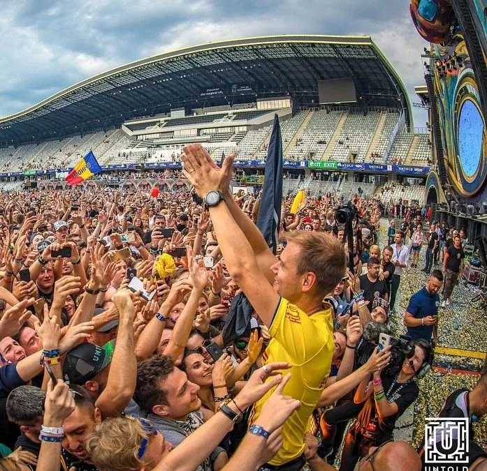 image_68cbb72cf3121 World’s #1 DJ Rejects Fame – Armin van Buuren Chooses Music Over TV!