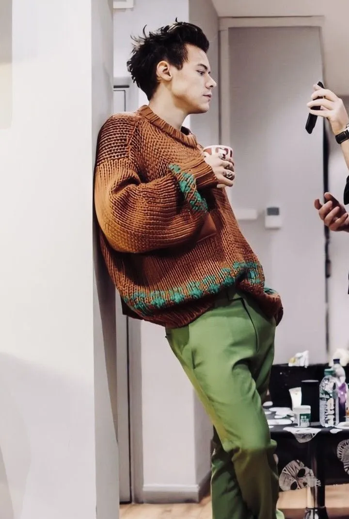 Fans Are Stunned as Harry Styles Admits He Only Dates in Winter — And Here’s the Juiciest Reason!