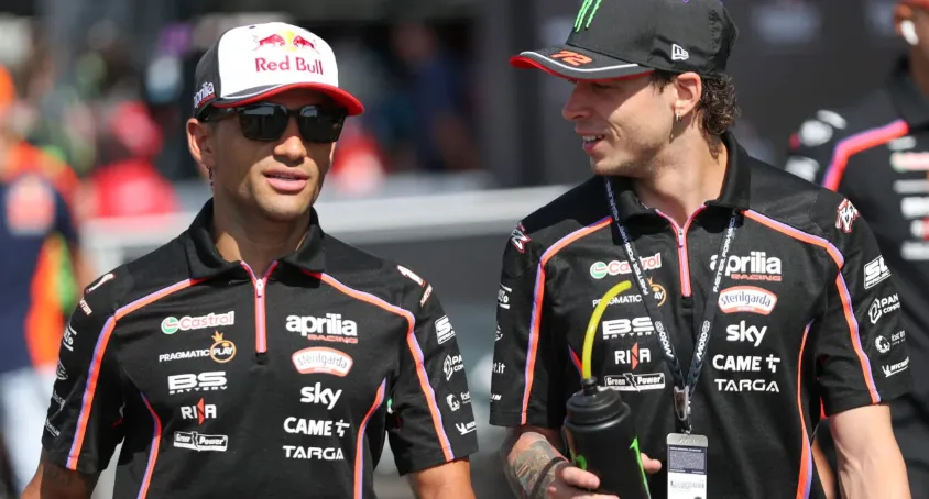 Tension Brewing? Aprilia Boss Hints at Martin–Bezzecchi ‘Problem’ in the Garage