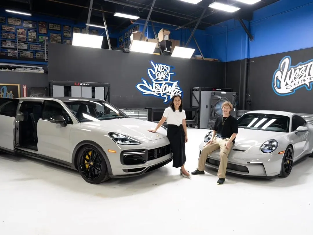 image_68ccfa022ba68 Mark Zuckerberg Splurges on Luxury Supercar Gift for His Beloved Wife