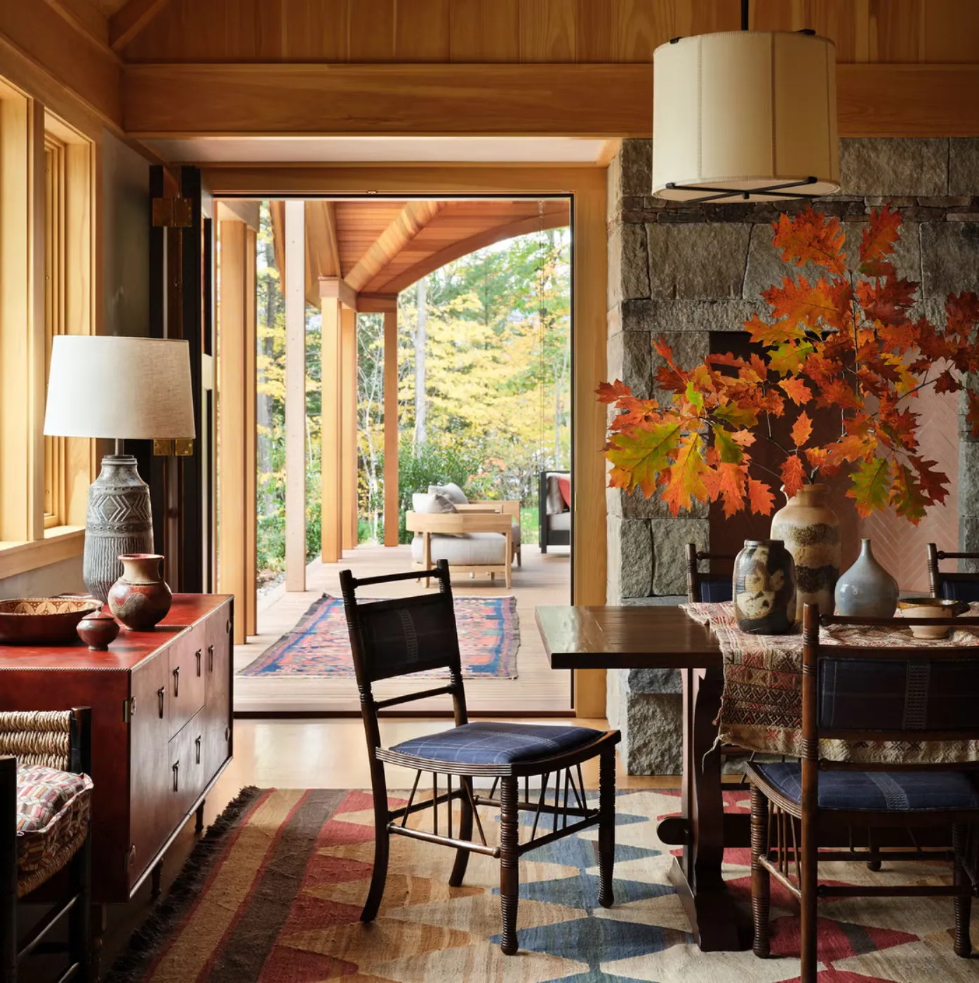Here’s What’s In and What’s Out This Fall, According to Interior Designers