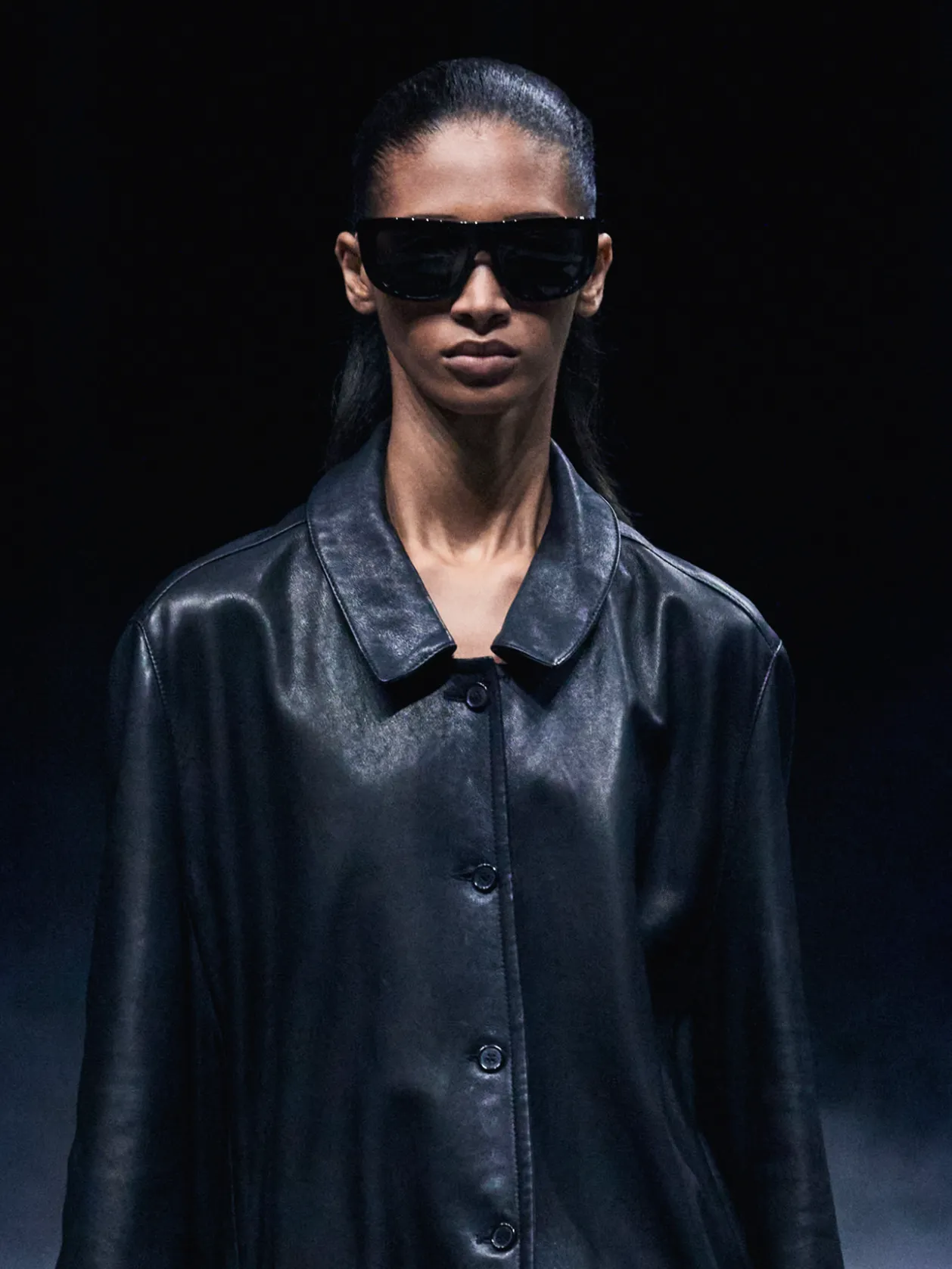 image_68cd0de49a06b The 5 Biggest Beauty Trends of New York Fashion Week, From Watercolor Eyes to Shimmering Metallics