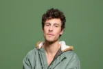 Shawn Mendes and His Trademark Rosy Cheeks: Fans Call Him the ‘Adorably Drunk-Looking’ Star