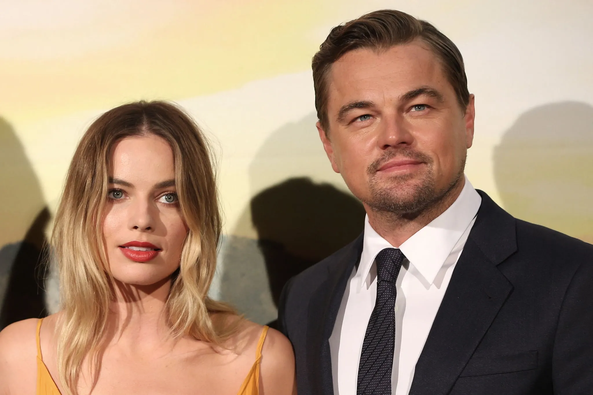 image_68ce23f141827 Leonardo DiCaprio’s Friend Secretly Changed Margot Robbie’s Career Forever