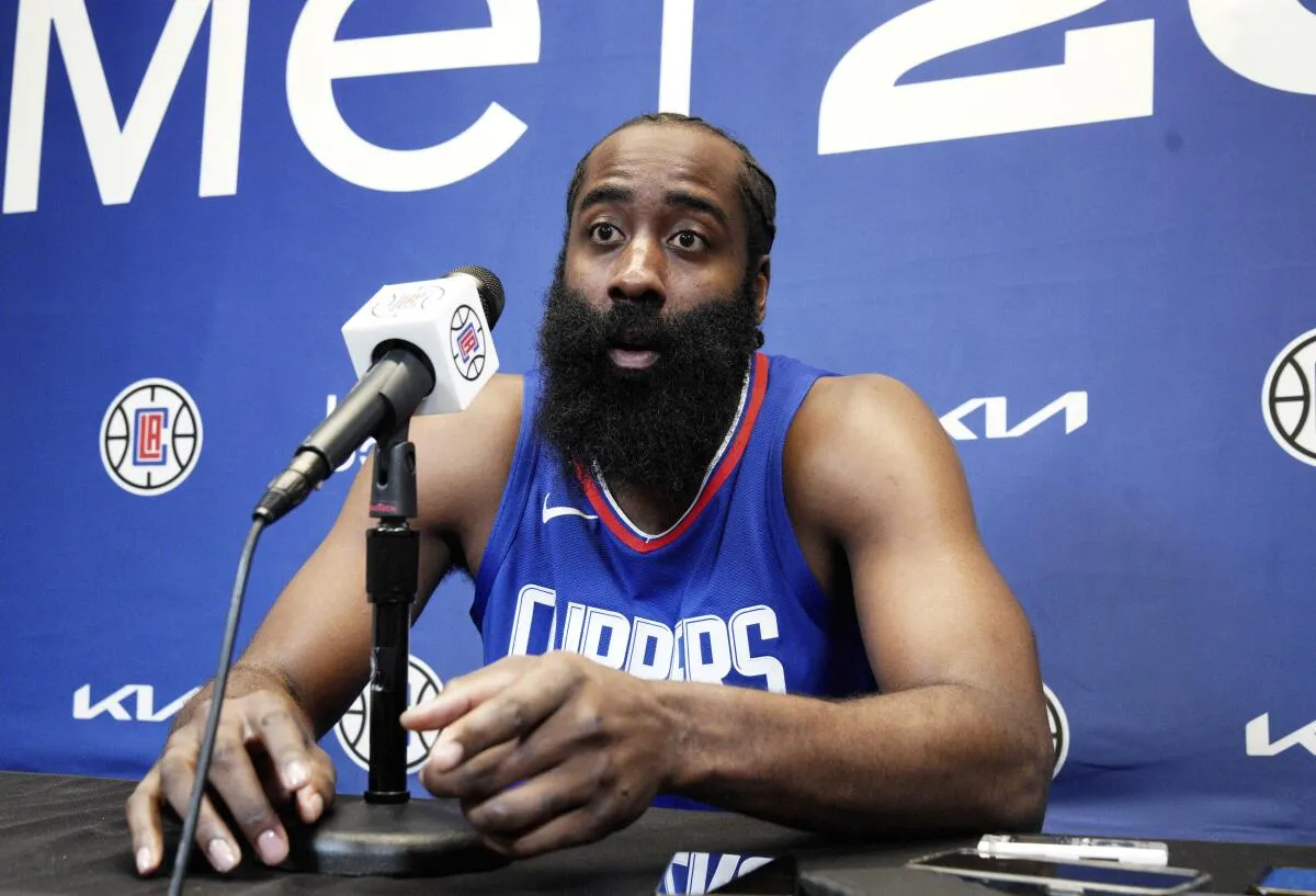 Is Kawhi Leonard Holding Back the Clippers? Harden’s Moves Say It Loud and Clear