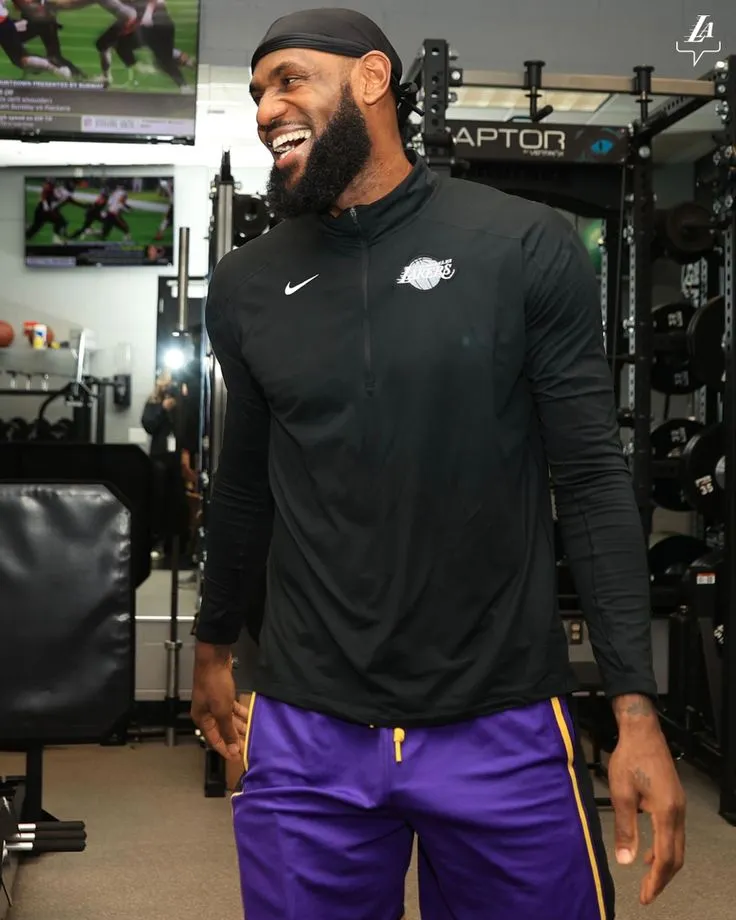 image_68d0ae2e732a7 NBA star LeBron James has never been arrested or involved in a scandal — But you won’t believe what he does through his foundation to change the lives of 2,300 students!