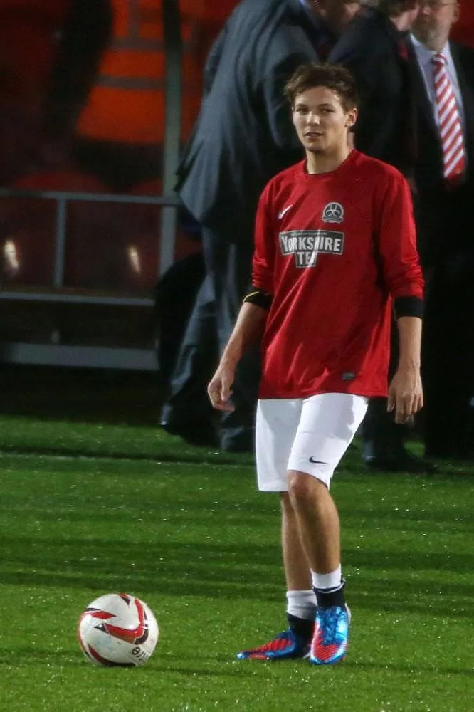image_68d0b4dead034 Shocking Twist: Louis Tomlinson Caught Up in Multi-Million Doncaster Rovers Scam That Left Fans Speechless