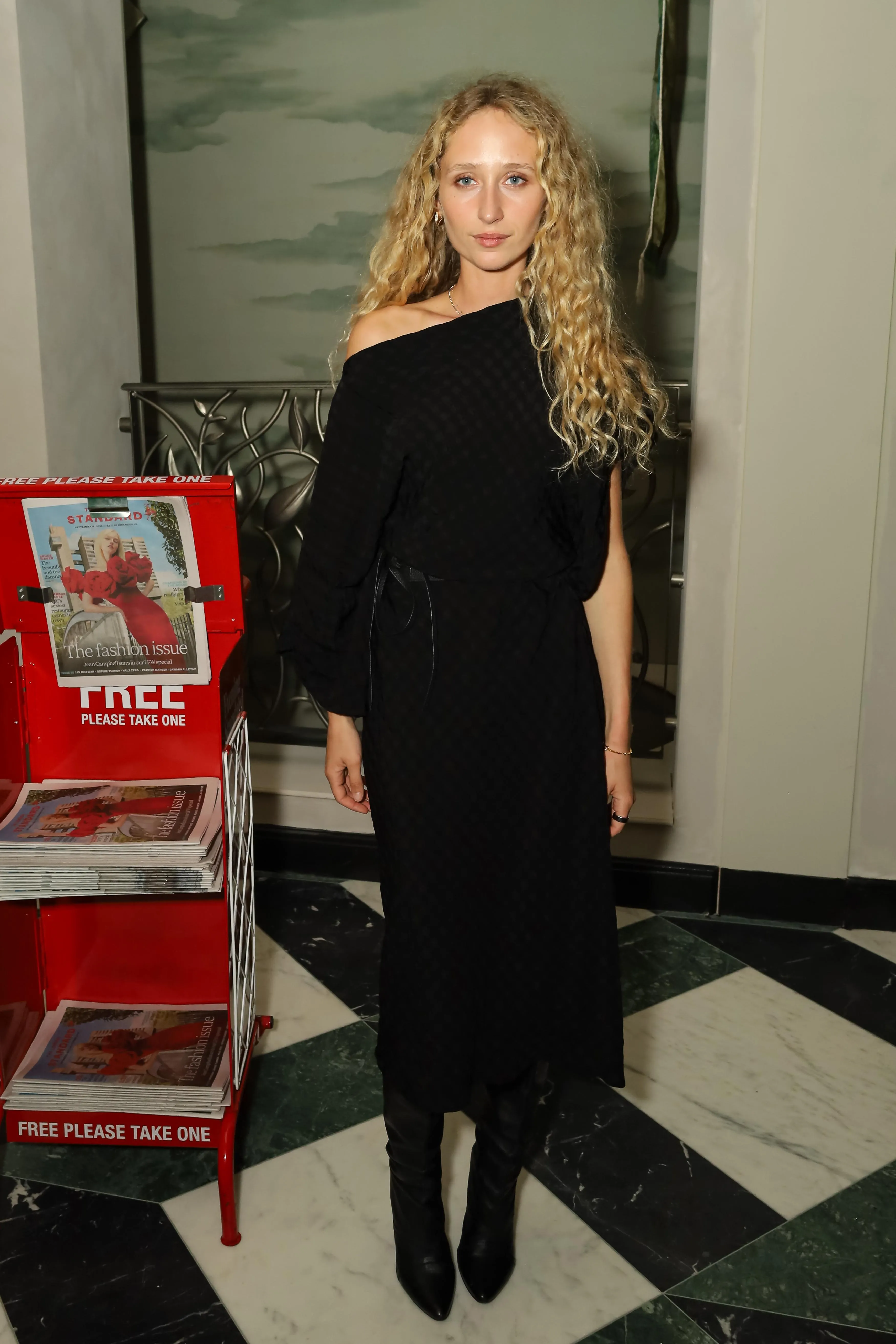 image_68d0baf0c3620 All the celeb party pictures from London Fashion Week