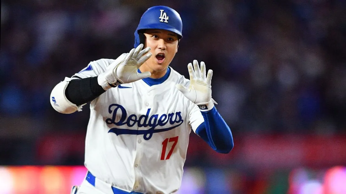 Shohei Ohtani Just Unleashed a Bat Flip So Icy Fans Say the Internet May Never Recover