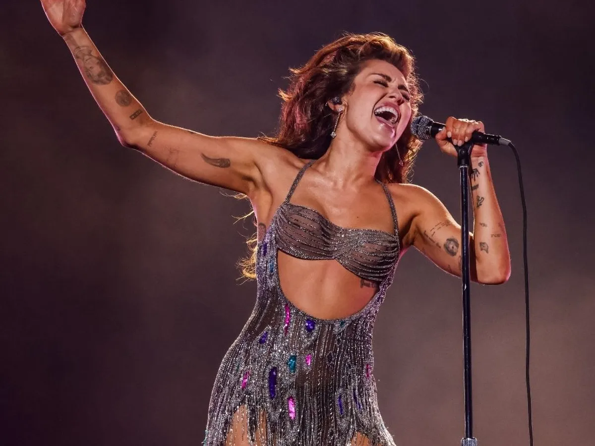 Predictions for Super Bowl 2026: Which Queen Will Rule the Halftime Show? 17 Predictions for Super Bowl 2026: Which Queen Will Rule the Halftime Show?