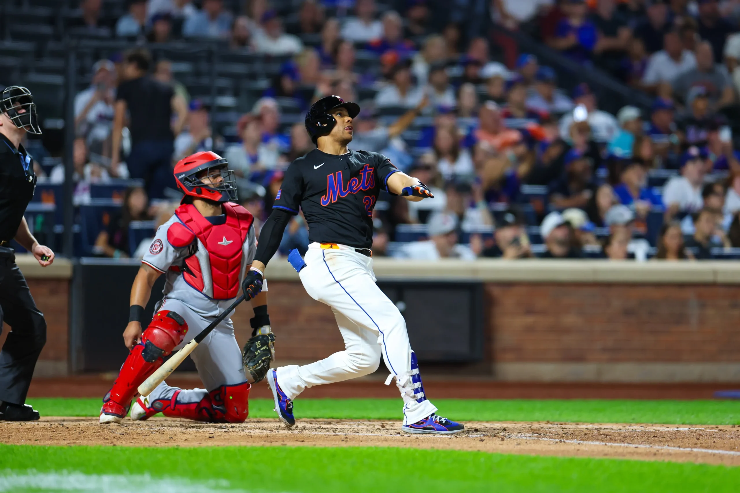Juan Soto Sends It Deep — But What This Dad Shouted Next Stole the Show!