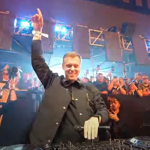 Armin van Buuren Returns to AMF 2025 This October But It’s His Role That’s Shocking Fans! 17 Armin van Buuren Returns to AMF 2025 This October But It’s His Role That’s Shocking Fans!