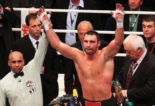 image_68d1f091c7fa4 Unstoppable! Moses Itauma’s 13-0 Run Rivals Boxing History’s Greatest