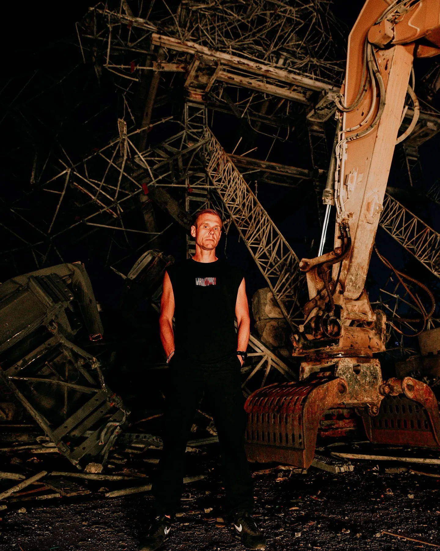 image_68d4b2fc7b034 “It Was a Disaster” — Armin van Buuren Opens Up About His Most Embarrassing Moment on Stage