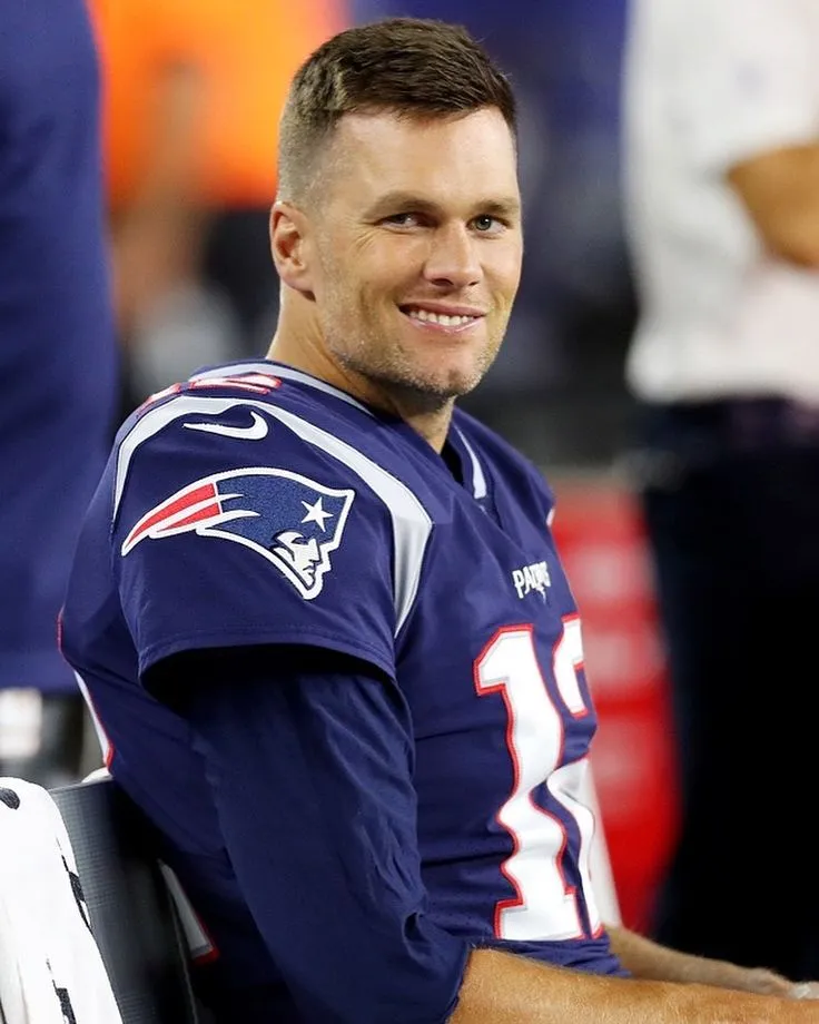 image_68d62800c42b7 Tom Brady Jokes About $75M Saudi Offer Using Elvis & Babe Ruth—You Won’t Believe His Punchline