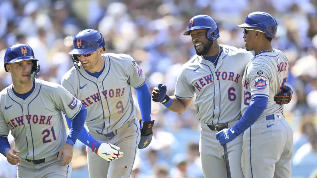 image_68d6559d87c86 Star Duo Lindor and Soto Achieve Rare 30-30 Milestone in Major League Baseball