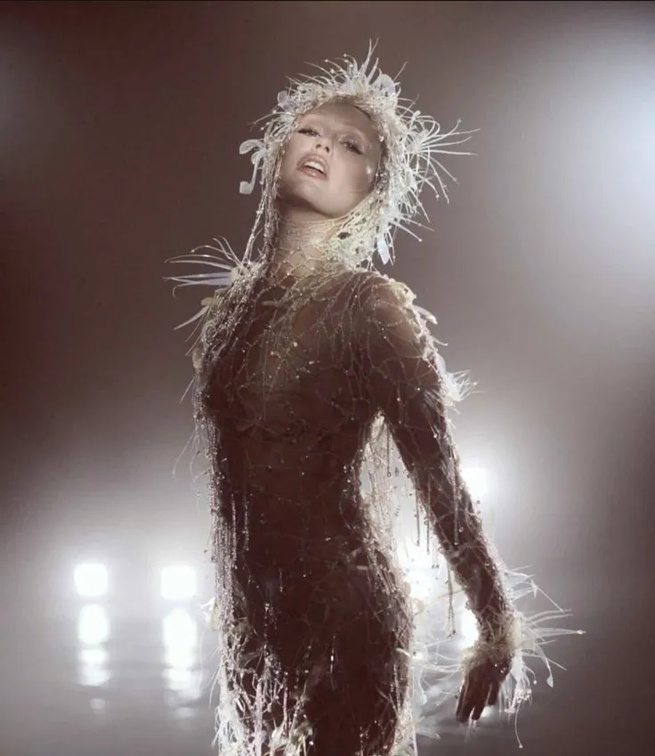 image_68d74fbc9a5f4 Fans Debate: What Is Miley Cyrus Really Saying Through Her Bold Fashion in the New Album?