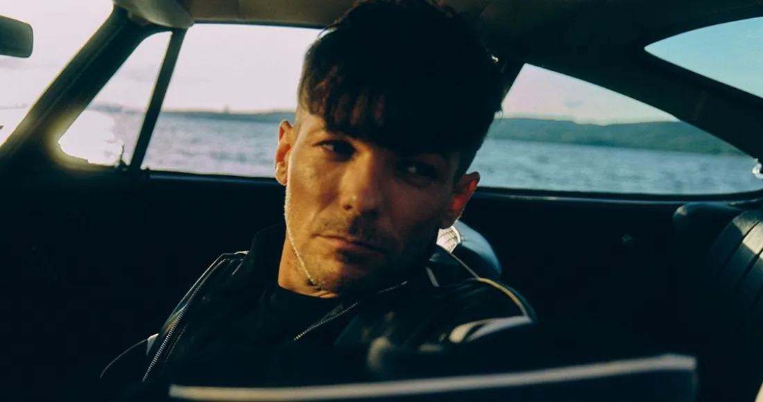 Louis Tomlinson's 'Lemonade' Teaser Just Exploded – Is This The Jaw-Dropping Banger That'll Crush The Charts? 23 Louis Tomlinson's 'Lemonade' Teaser Just Exploded – Is This The Jaw-Dropping Banger That'll Crush The Charts?