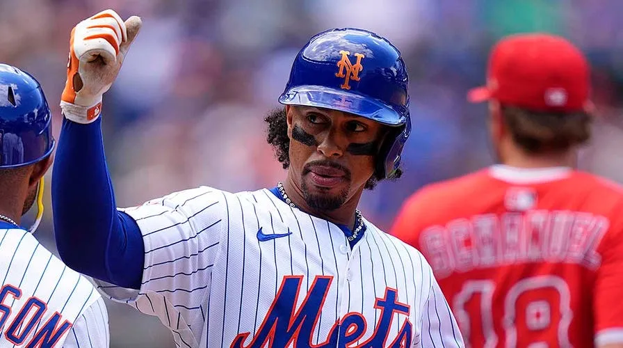 image_68d9ef30434c4 Francisco Lindor’s Three-Year Run as Clemente Award Nominee Continues