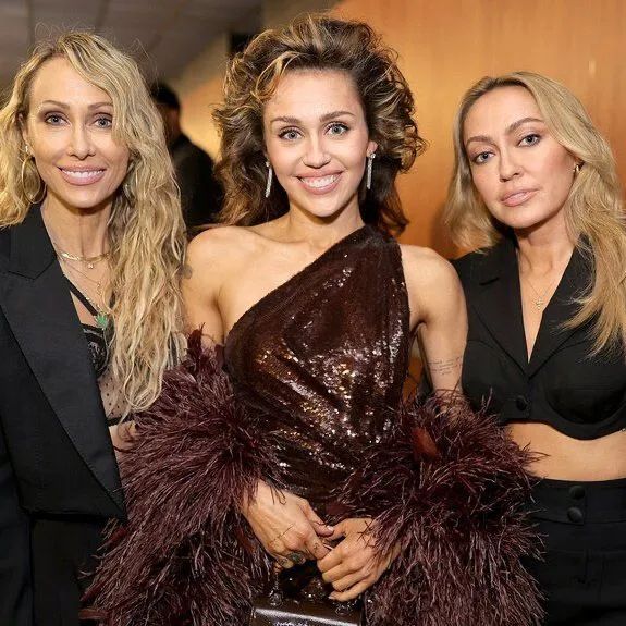 image_68da05c47fa67 ‘Cleansing’ Her Personal Life, Miley Cyrus Shocks Fans with How She Handles Friends and Family