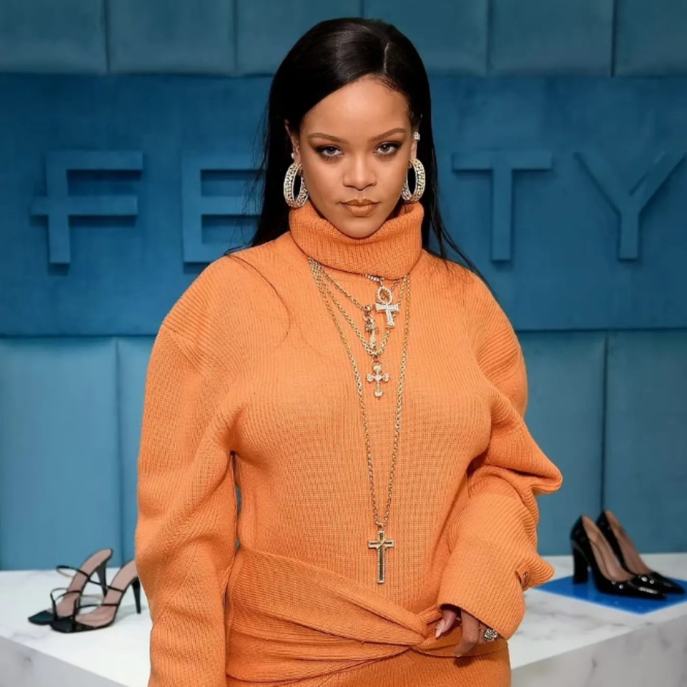 image_68da10e2855f4 Fans Have Waited Nearly a Decade for R9 — So What’s Really Keeping Rihanna Away From the Studio?