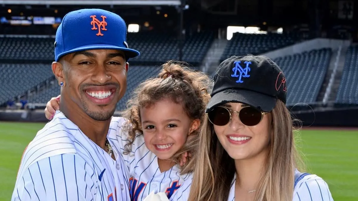 image_68db531d99f29 The Secret Behind Francisco Lindor's Marriage: What Influence Did His Family Have On His Mets Future?