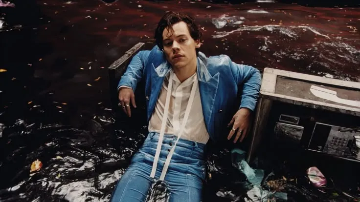 image_68db6f9439221 Harry Styles Just Broke the Biggest Fashion Rule — You Won't Believe How