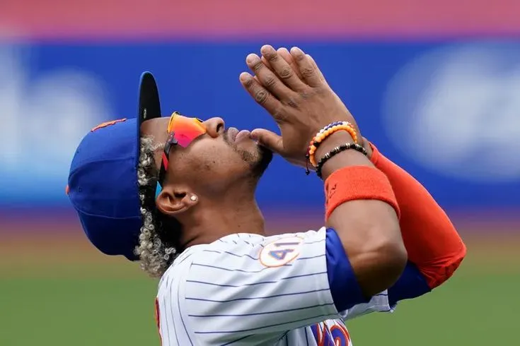 image_68dcae4330b10 Francisco Lindor Under Immense Pressure: Is This The End Of The Season?