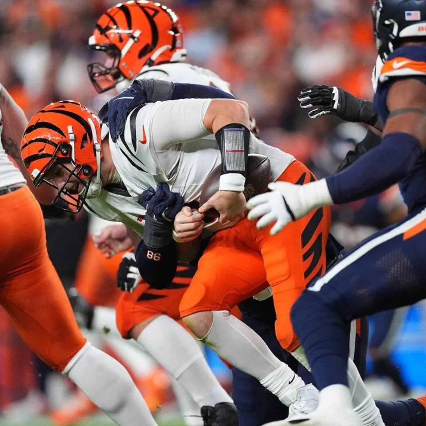 image_68dcf44d8ade5 Joe Burrow’s Injury Was the First Blow — But A Silent Rift May Be the Bengals’ True Undoing