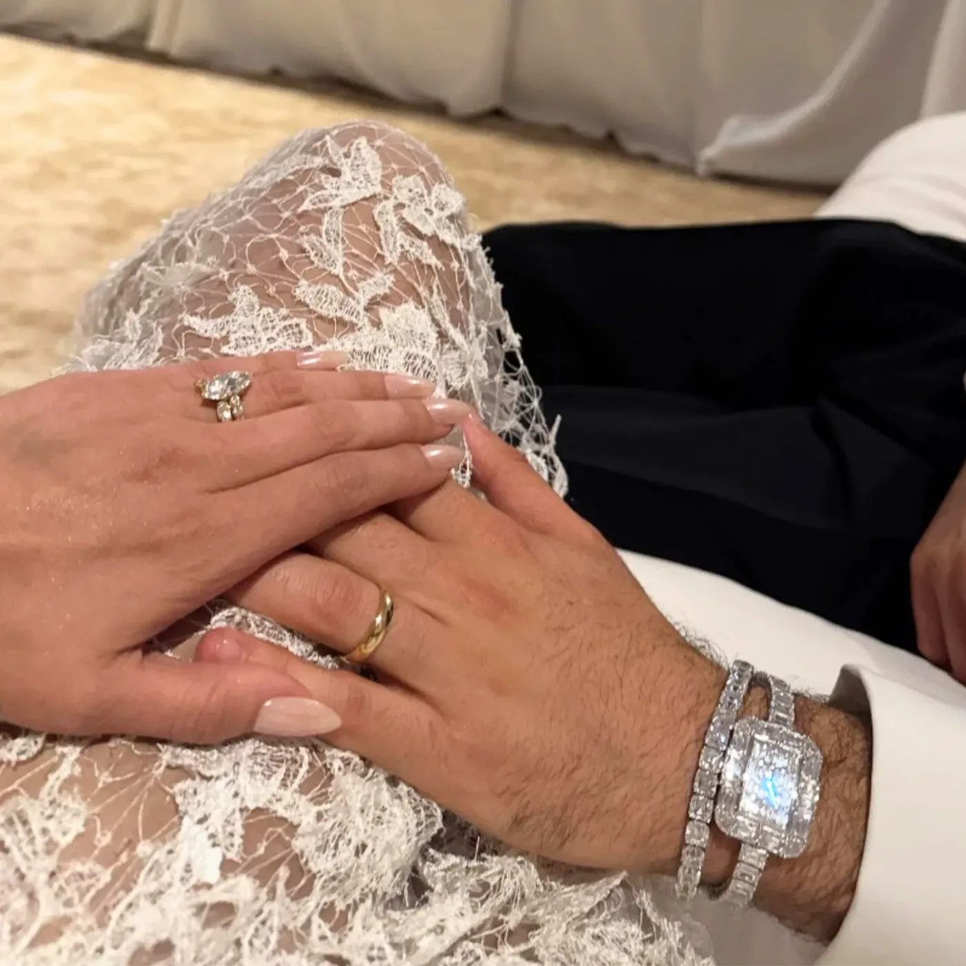 image_68ddf3dc0682c A Hidden Detail Quietly Lurked in Selena Gomez's Wedding That Redefined Lavishness in Hollywood Ceremonies
