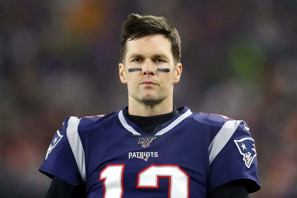 image_68ddff42aa369 Drama Erupts After Tom Brady’s Shocking Words on Gronk