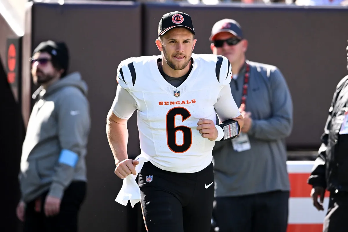 image_68de0bab58ee1 Cincinnati Crisis: Can Browning Save the Bengals Without Burrow?