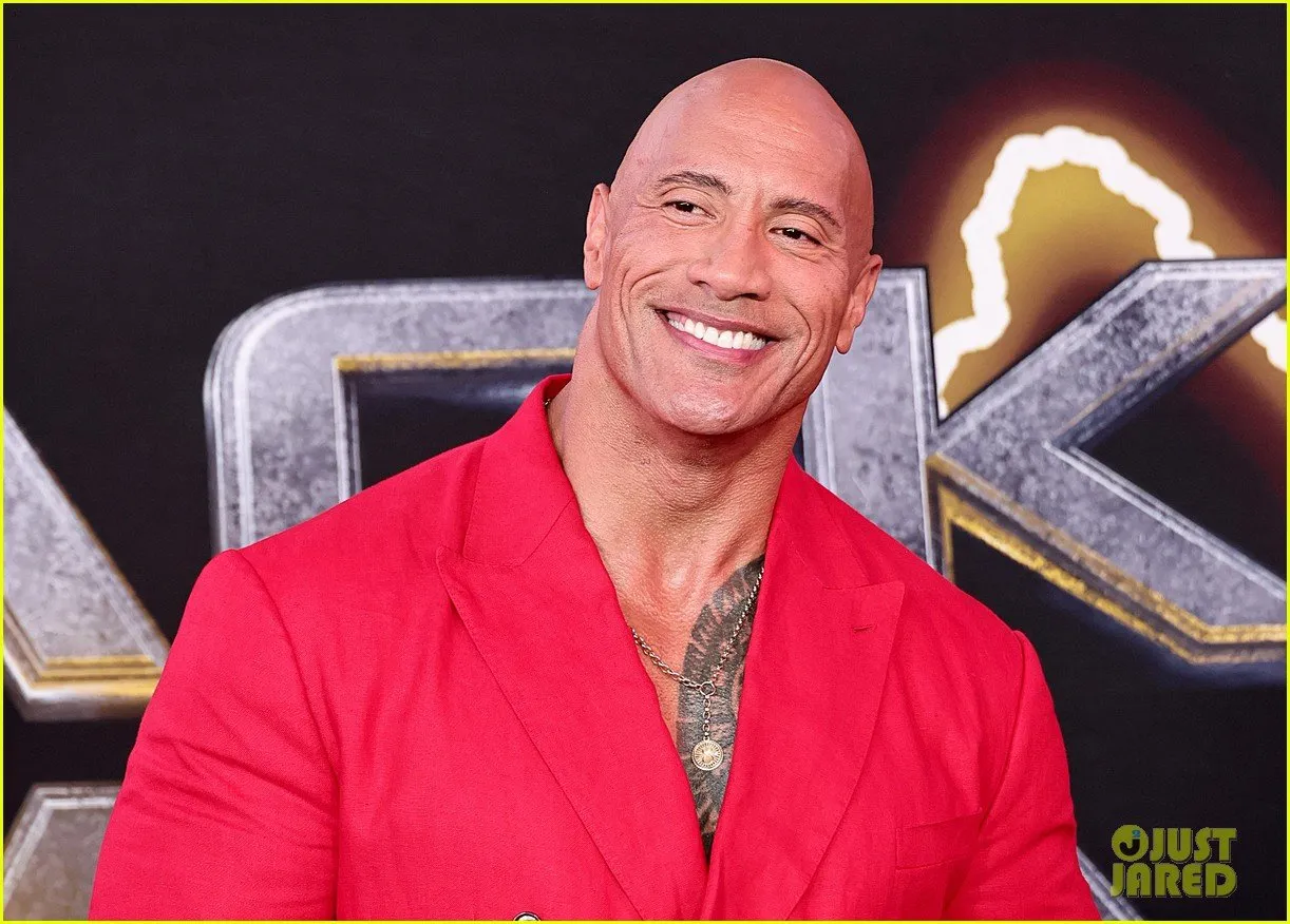 image_68e07a93e273d Fans Go Wild After Dwayne Johnson Drops Stunning Comment on Usyk During Smashing Machine Shoot