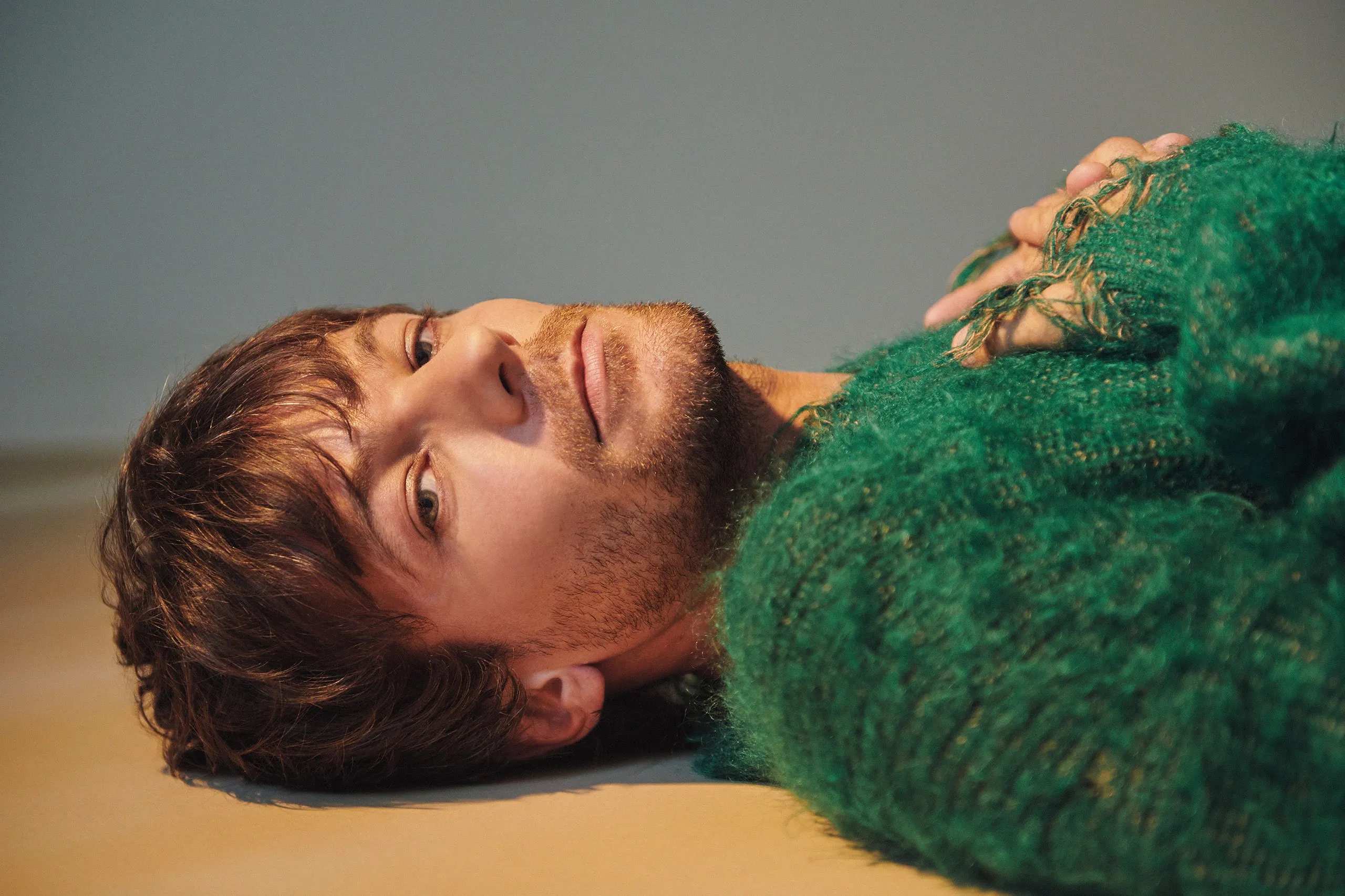 image_68e0f894b9881 Louis Tomlinson Just Shocked Everyone — What He Announced Left Fans Speechless!