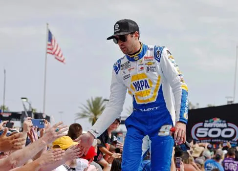 image_68e3dd12663a2 Viral NASCAR Moment : Chase Elliott Gender Reveal Surprise Has Fans in Total Shock