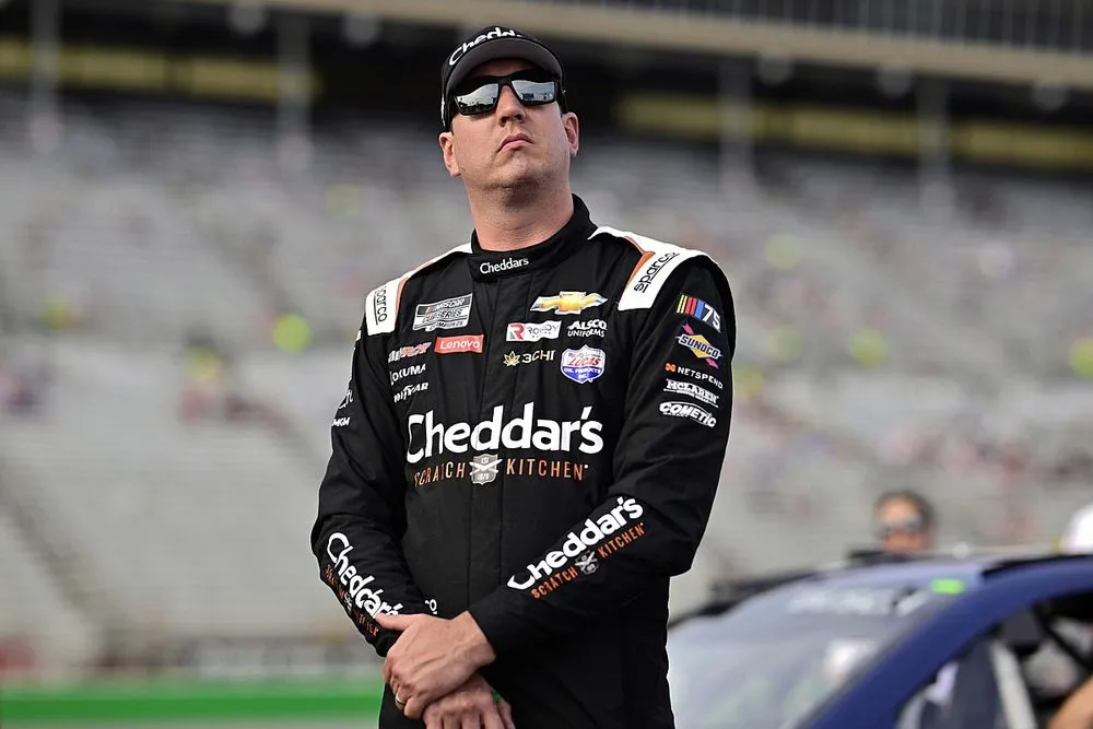 Kyle Busch Loses Consecutive Times, Wife Finally Reveals Shocking Secrets That Shocked The Entire NASCAR