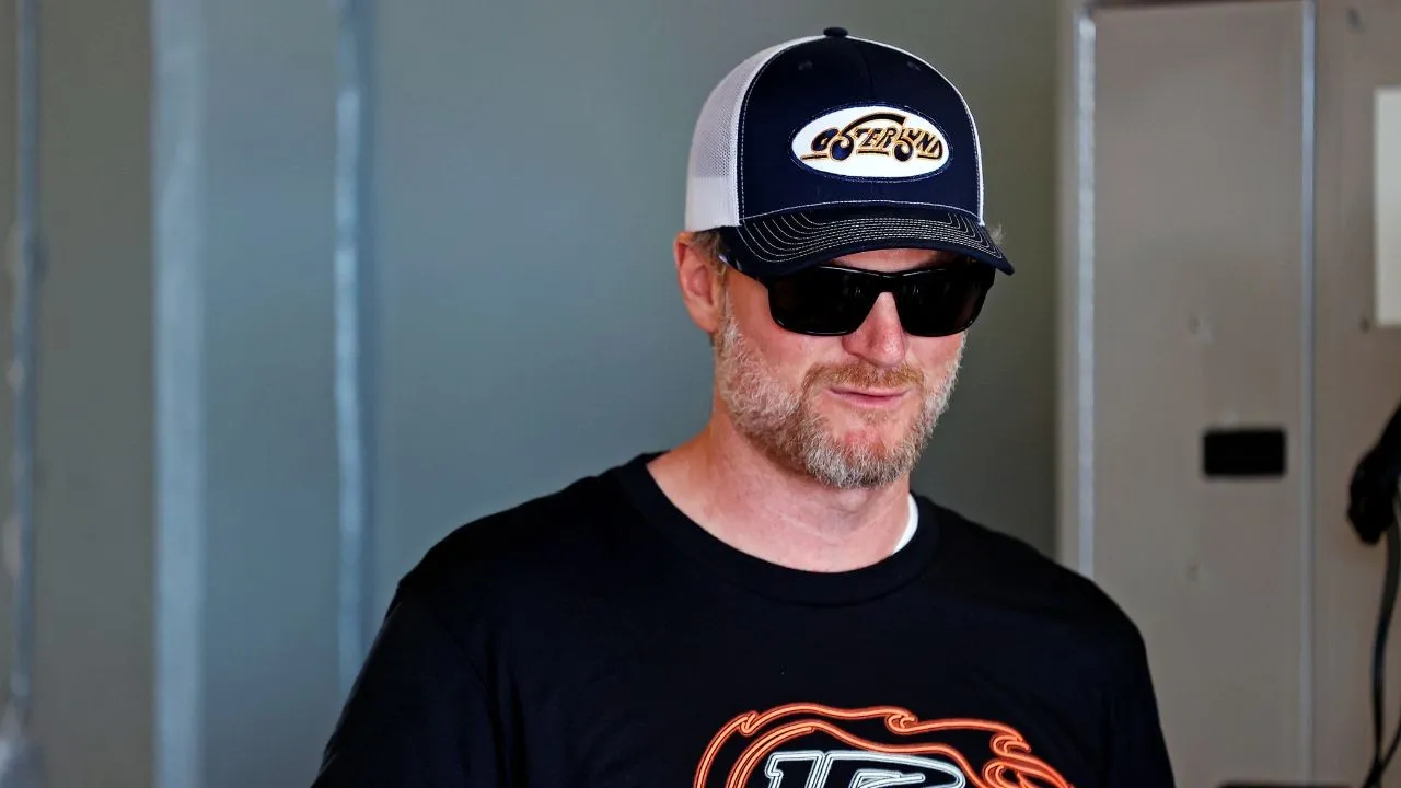 image_68e7d0b916866 Dale Earnhardt Jr Secret Exposed - What Actions Did He Take That Caused A Stir In Public Opinion?