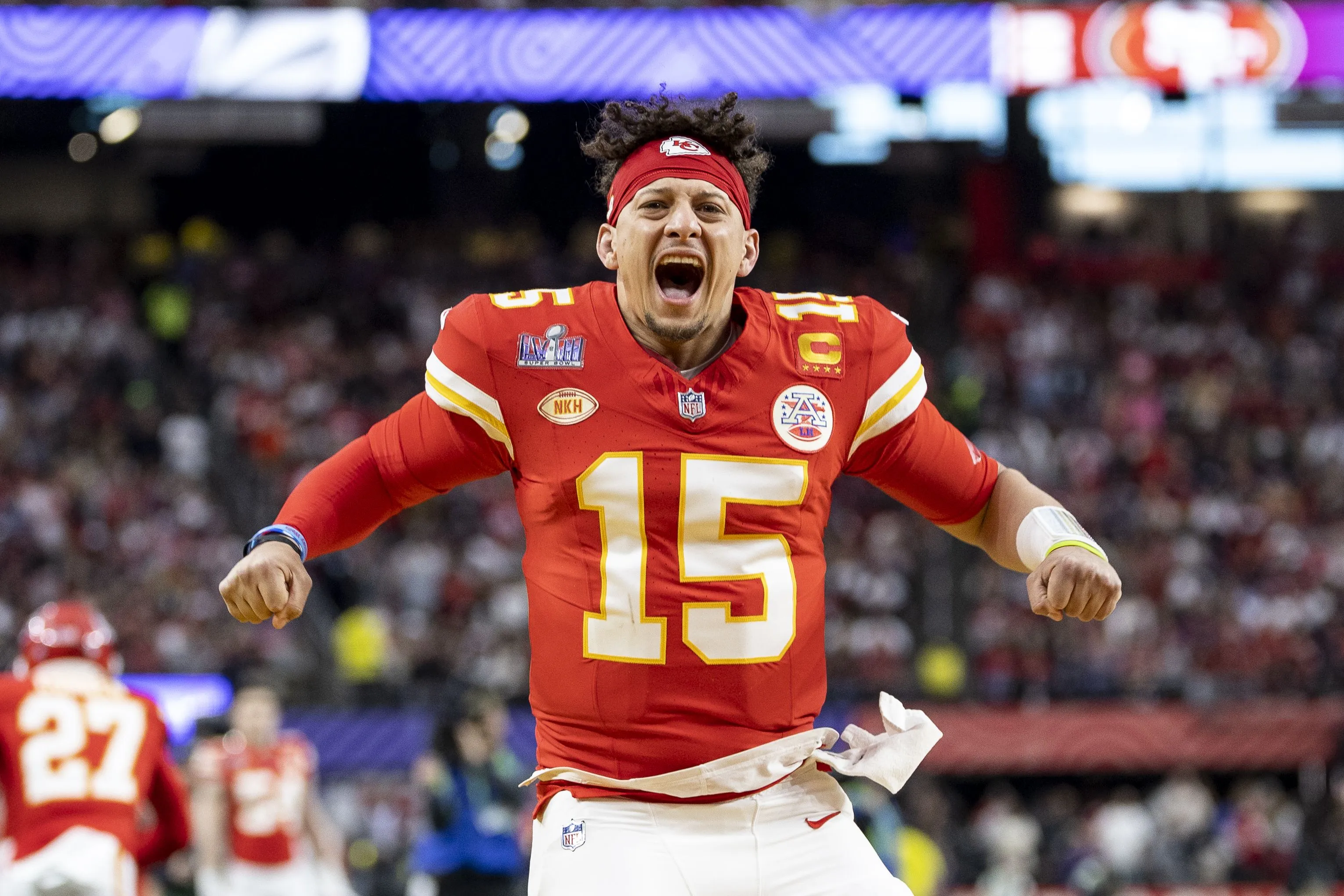 image_68e8780705279 Patrick Mahomes Reveals Attitude Toward Bad Bunny At Super Bowl, Secret Revealed By Travis Kelce Shocks Fans