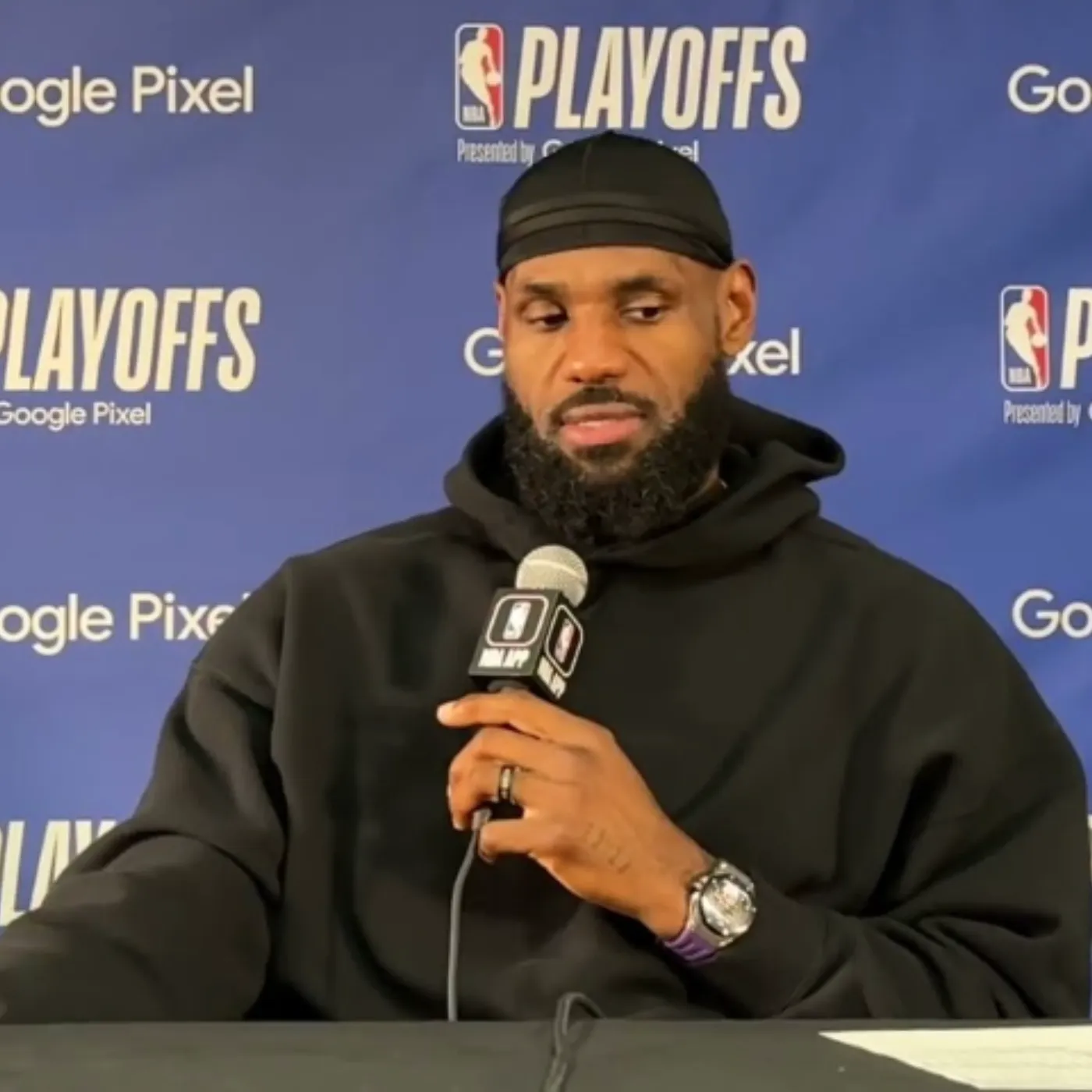 “I… can’t save the Lakers anymore” - LeBron James’ shocking admission ignites a after the Lakers’ humiliating loss to the Suns