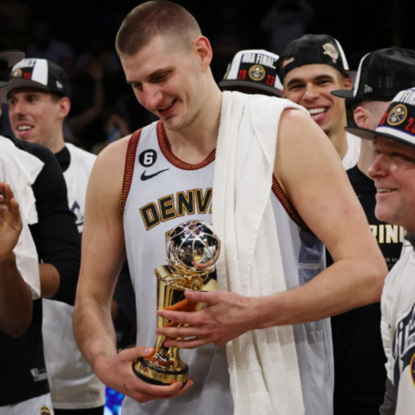 image_693a8405b6f49 Nikola Jokić dominates the NBA with unprecedented records, and he has just revealed the secret behind his performance in a way that has surprised everyone.