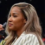 LeBron James' wife unexpectedly reveals the secret love story that shook the entire NBA – never-before-revealed habits and secrets that will amaze you.