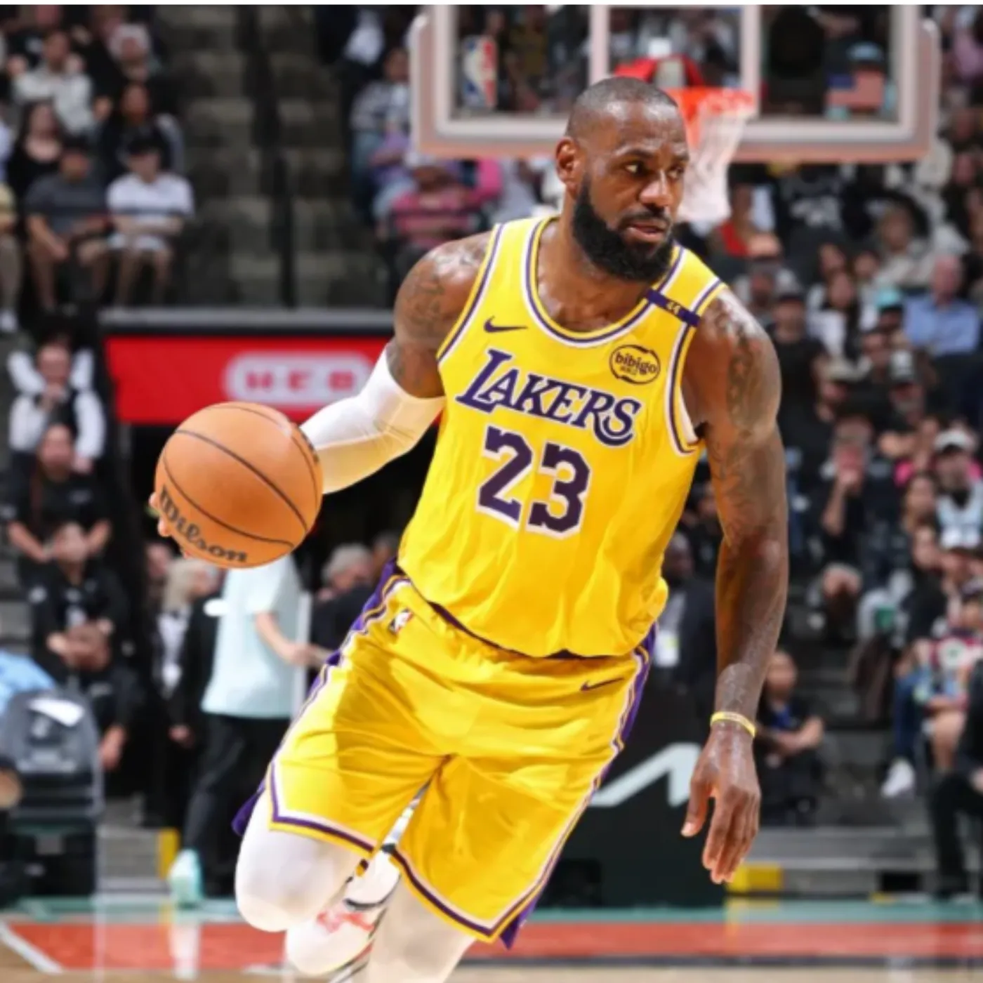 image_69a50f2cb6131 LeBron James confidently declared in 12 words about his game time record — but one detail behind that number is sparking intense debate among fans.