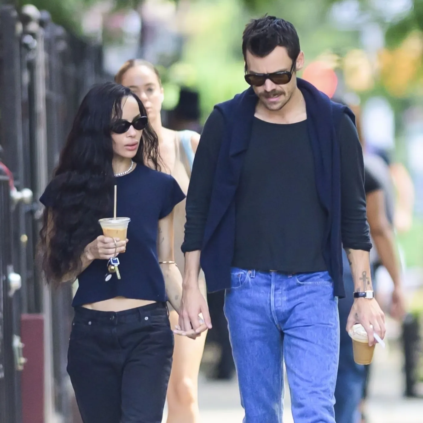 “The Secret Muse Revealed…” — Harry Styles Credits Zoë Kravitz for His 2026 Disco Reinvention — But Her Three-Word Reply Sends the Internet Into Chaos 22 “The Secret Muse Revealed…” — Harry Styles Credits Zoë Kravitz for His 2026 Disco Reinvention — But Her Three-Word Reply Sends the Internet Into Chaos