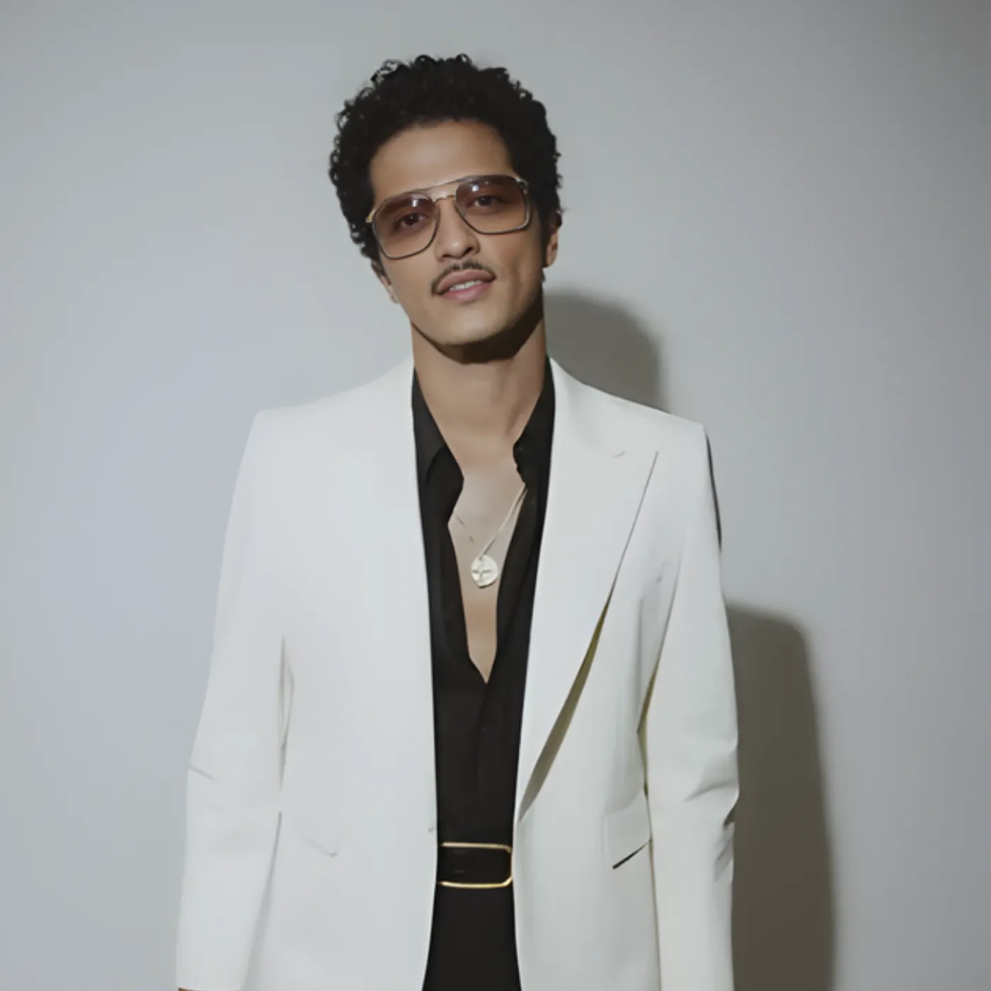 image_69b96b4a5c4c5 “She’s flat like a board” — Rosé faces harsh body shaming as backlash spreads, but Bruno Mars fires back with a shocking statement