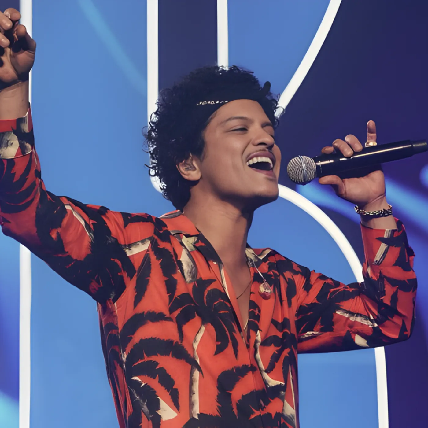 image_69ba1248f2195 Breaking: Bruno Mars reveals a hidden truth after 4 years — but 2 details may change his career.