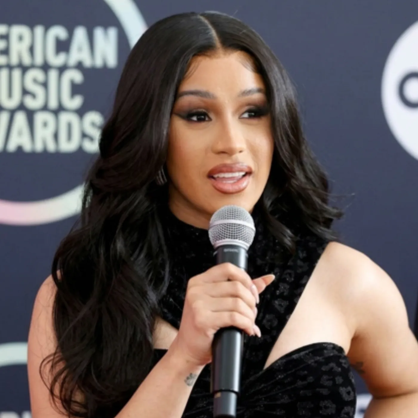 image_69bbe9e513792 “I don’t want anyone to feel the pressure I felt in love…” — Cardi B opens up about heartbreak and shocking secrets.